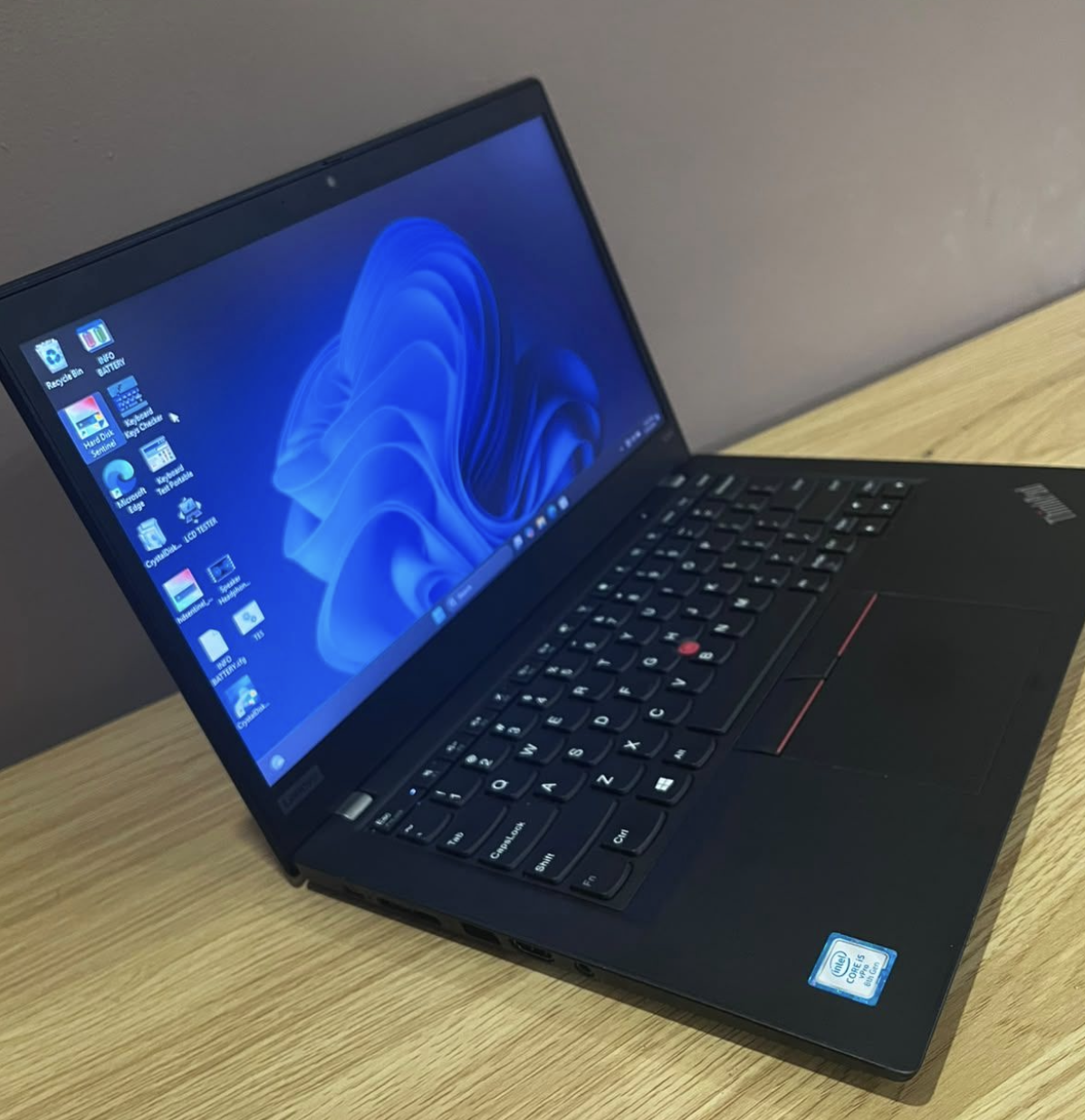 Foto 2 Lenovo Thinkpad X390 Core i5 Gen 8