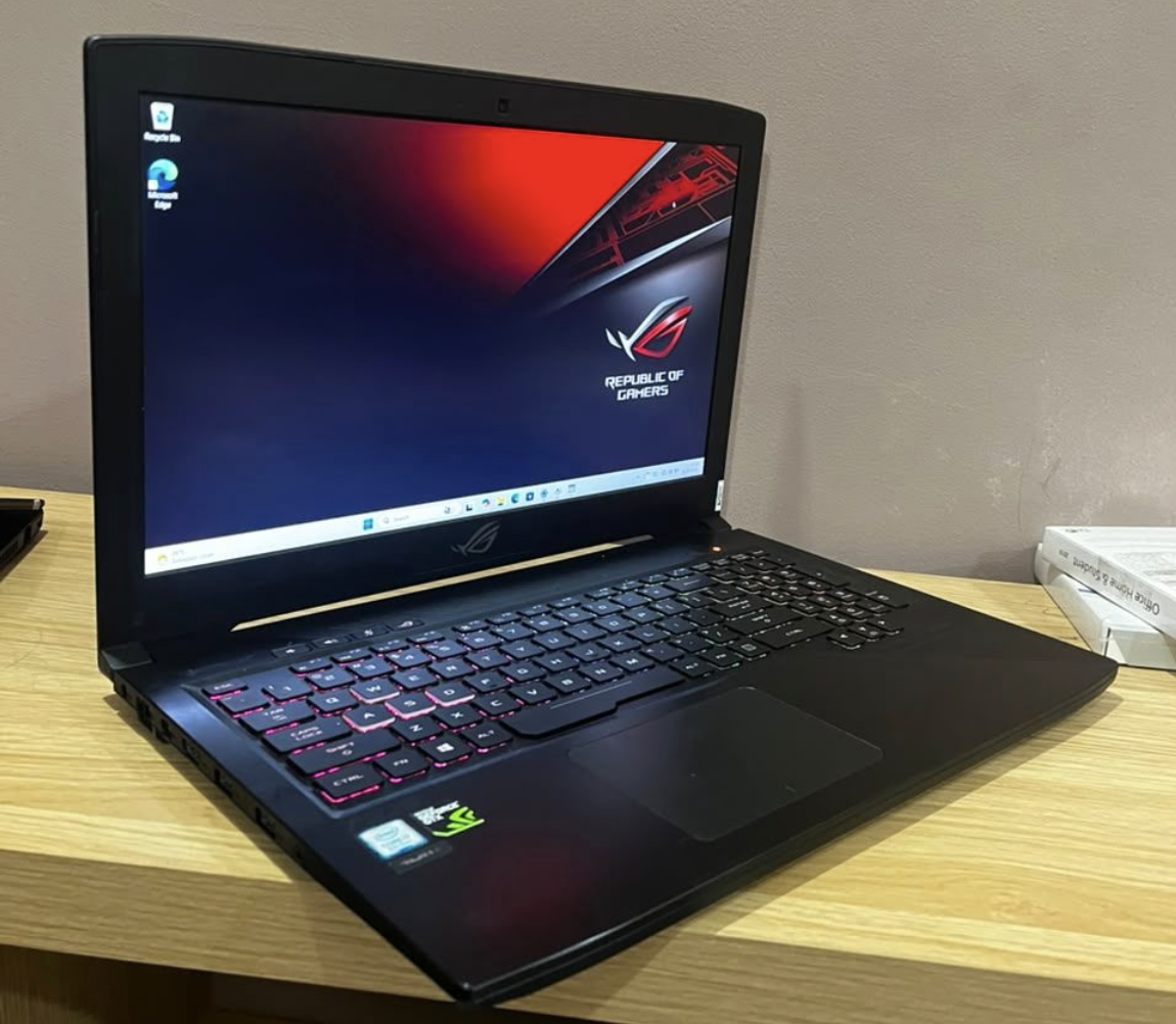 Foto 2 Asus ROG GL503GE Core i7 8750H