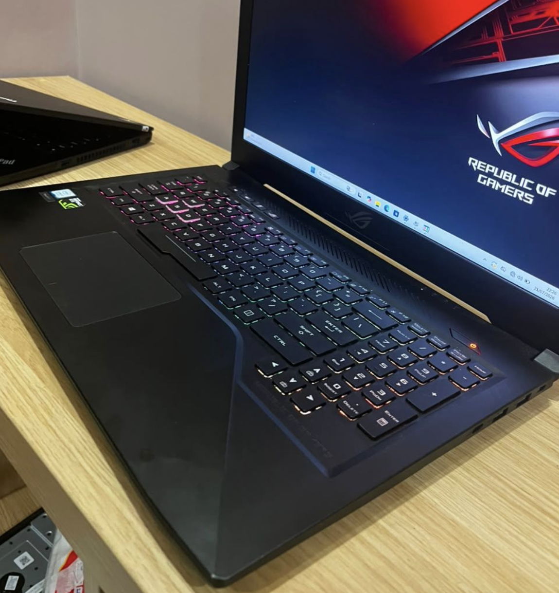 Foto 5 Asus ROG GL503GE Core i7 8750H